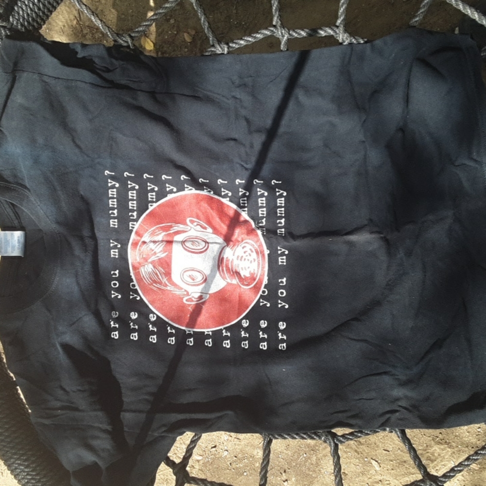 Tee shirt